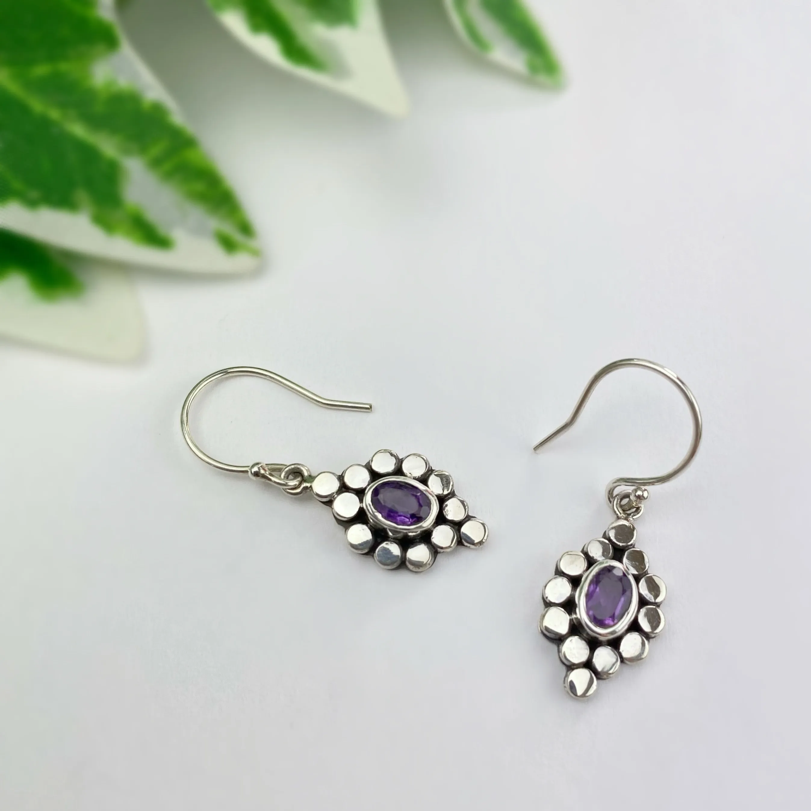 Ami Earrings - VE424AM