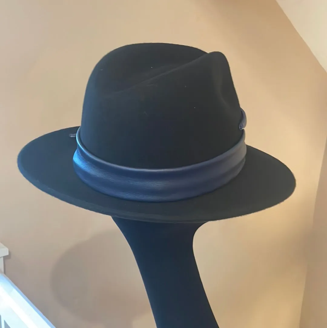 Classic Trilby