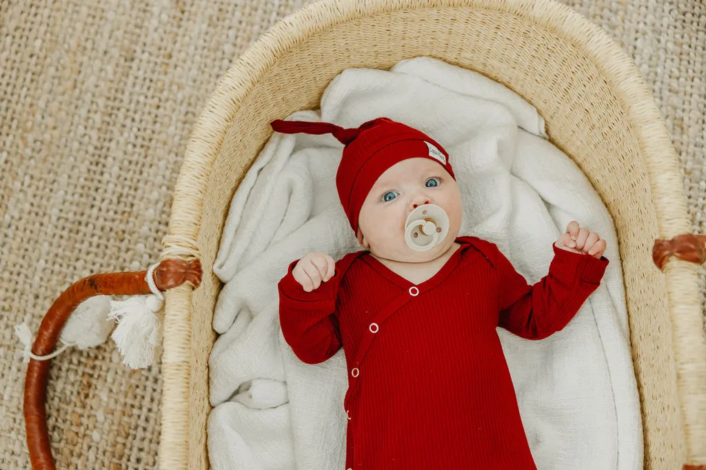 Copper Pearl Rib Knit Top Knot Hat | Cranberry