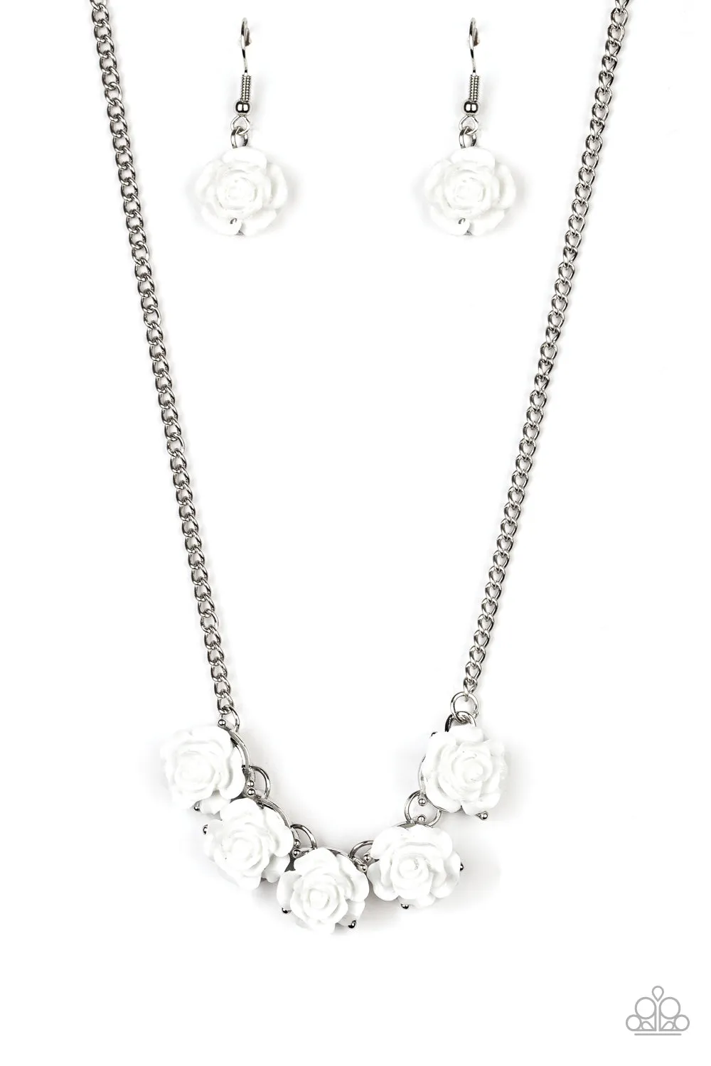 Paparazzi Garden Party Posh - White Flower Necklace