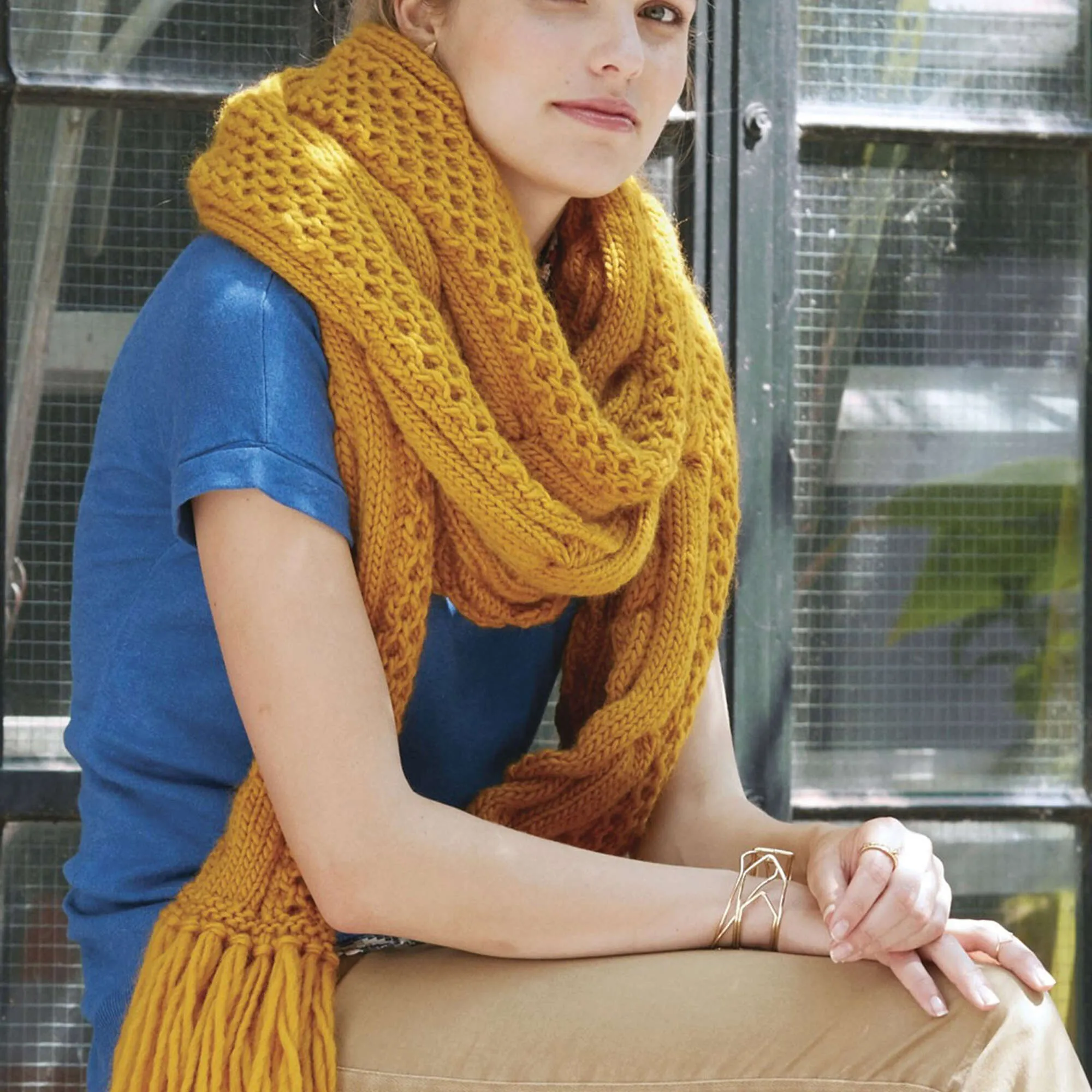 Patons Honey Comb Twist Knit Super Scarf