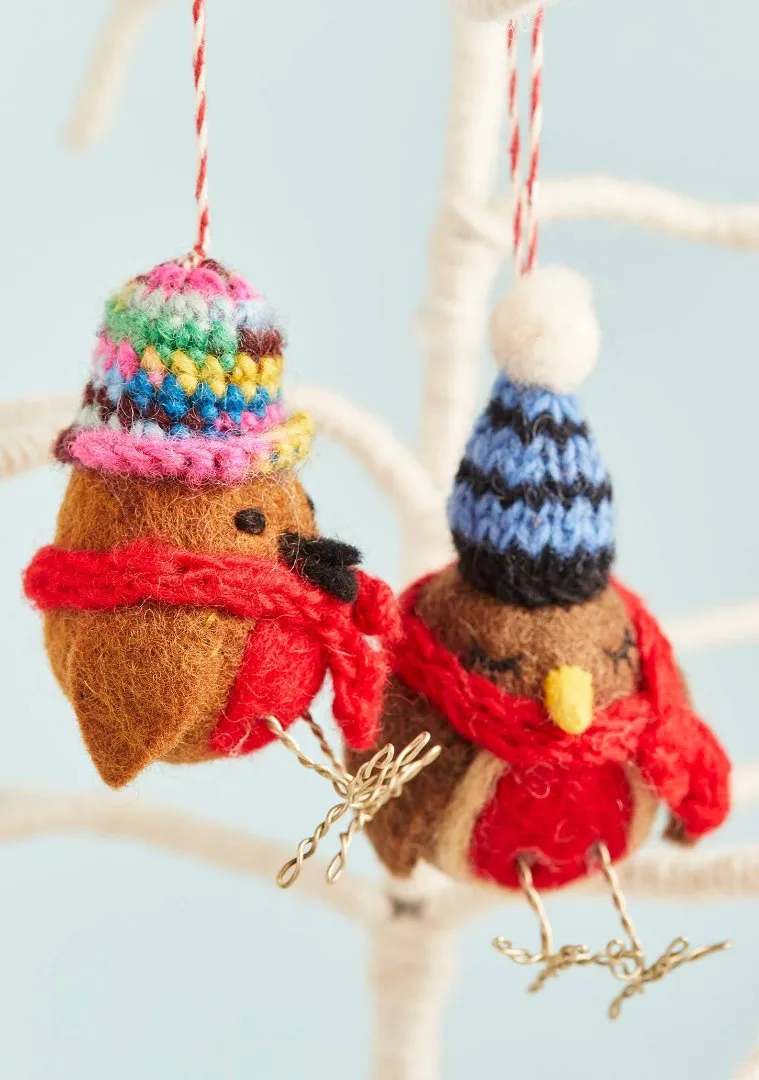 Standing Bird Knitted Hat & Scarf, Nepal